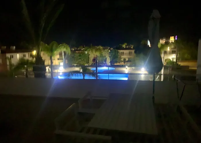 Apartamento Nissi Sandy Bay C09 *