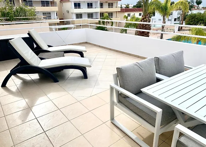 Nissi Sandy Bay C09 Apartamento *