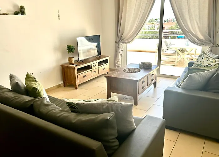 Nissi Sandy Bay C09 Apartamento *